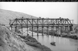 Puente metálico del Empecinado sobre el río Duero en el km 65,594 de la línea de Valladolid a Ari...