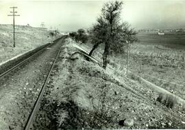 Recrecimiento del terraplén en el km 63,200 en la vía de la línea Madrid a Badajoz a la altura de...