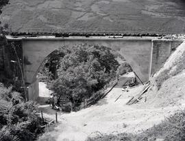Viaducto de Casorvida, en el km 88,759 de la línea de León a Gijón