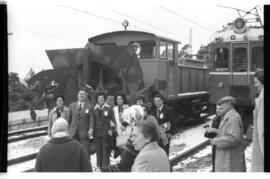 Máquina quitanieves diésel 300 - 111 - 2 y automotor eléctrico o unidad de tren eléctrica serie 4...
