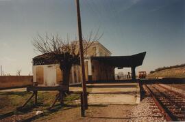 TÍTULO DEL ÁLBUM: [Fotografías relativas al cierre del tramo Jaén a Campo Real de la línea de Pue...