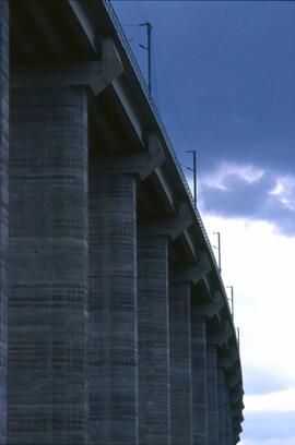 Viaducto de la línea Madrid - Sevilla