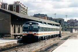 Automotores diésel de la serie 592, 593 y 596 de RENFE, conocidos como "Camellos"