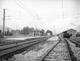 Estación de Los Corrales de Buelna de la línea de Venta de Baños a Santander