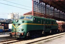 Locomotora eléctrica 7766 de la serie 7700 (Renfe 277)