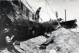 Colisión entre tren de viajeros y de mercancías en vía única temporal ocurrido el 13 de julio de ...