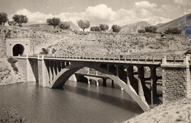 Viaducto de La Solana o Font del Cargol, en el km 84 de la línea de Lérida a Pobla de Segur