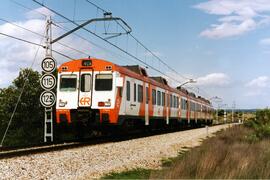 Automotores diésel de la serie 592, 593 y 596 de RENFE, conocidos como "Camellos"