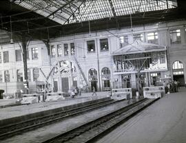 Renovación de vía y toperas en la estación de Madrid - Príncipe Pío de la línea de Madrid a Irún,...