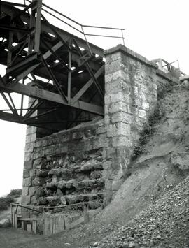 Puente metálico de Casorvida, en el km 88,759 de la Línea de León a Gijón