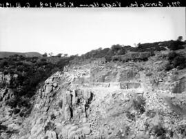 Puente o viaducto de Vadollano, de tres tramos, en el km 304,508 de la línea de Manzanares a Córd...