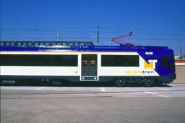 Automotor eléctrico o unidad de tren eléctrica de la serie 440 de Metrotren