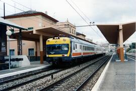 Electrotrenes de la serie 432 de RENFE, ex WMD 511 a 530, fabricada por CAF y MACOSA entre 1971 y...