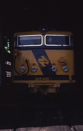 Locomotoras eléctricas de la serie 269 - 201 a 221 y 222 a 331 de RENFE, fabricadas por CAF, MACO...