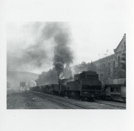Locomotora de vapor posiblemente de la serie 130T de RENFE en algún lugar de Tajuña