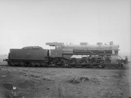Locomotora de vapor tipo 240 nº 1304 (serie MZA 1301 a 1308 y 1321 a 1345) (serie RENFE 240-4051 ...