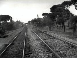 Puente metálico sobre el río Duero, en las proximidades del km 237,514 de la línea de Madrid a Ir...