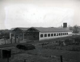 Nave para adecentamiento de coches en construcción de la estación de Madrid - Delicias de la líne...