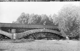 Sustitución de puentes metálicos. Línea Madrid a Badajoz, km 456,907. Puente Aljucén.