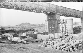 Sustitución de puentes metálicos. Línea Madrid a Badajoz, km 456,907. Puente Aljucén