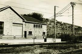 Subestación convertidora eléctrica de la estación de Villalegre en la línea de Villabona a San Ju...