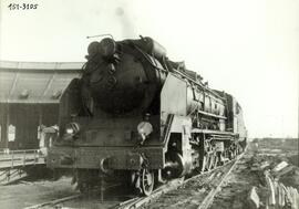 Locomotora de vapor 151 - 3105 de RENFE