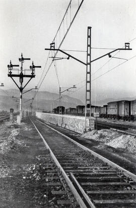 Estación de Mora La Nueva de la línea de Madrid a Barcelona (vía Caspe)