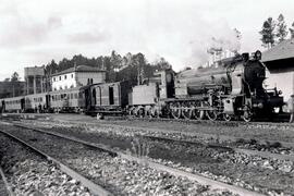 Locomotora de vapor de la serie 240 - 2051 a 2062 de RENFE (ex serie 301 a 308 de MZOV, serie 831...