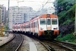 Automotores diésel de la serie 592, 593 y 596 de RENFE, conocidos como "Camellos"