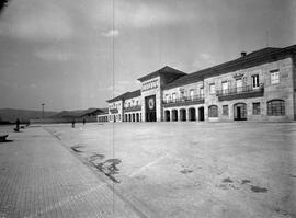 Estación de Orense Empalme de las líneas de Zamora a La Coruña y de Monforte a La Coruña