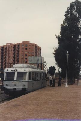 TÍTULO DEL ÁLBUM: [Fotografías relativas al cierre de la línea de Guadix a Almendricos y de las e...