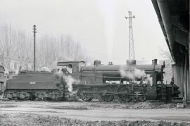 Locomotora de vapor 230 - 2071 de la serie 230 - 2066 a 2075 de RENFE (ex Oeste serie 701 a 710),...