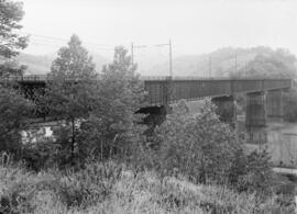 Viaducto de Ozmaiztegui en el km 573,821 de la línea Madrid-Hendaya