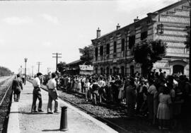 Viaje a Aranjuez del Tren del Centenario del Ferrocarril en España 1848-1948