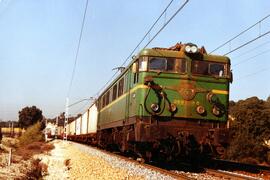 TÍTULO DEL ÁLBUM: Locomotoras eléctricas de la serie 289 de Renfe  (Ex 8900)