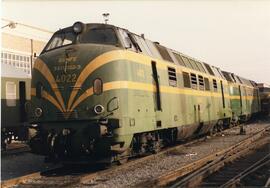Locomotora diésel hidromecánica 340 - 022 - 3 de la serie 340 - 001 a 032 de RENFE, ex. 4022 de l...