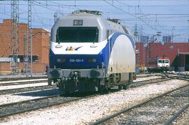 Locomotora eléctrica de alta velocidad 252 - 021 - 1