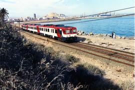 Automotores diésel de la serie 592, 593 y 596 de RENFE, conocidos como "Camellos"