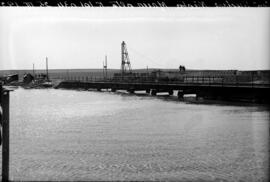 Puente de hormigón de la Ribera de Nicoba, situado en el km 101,034 de la línea de Sevilla a Huel...