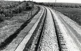 Vista de una vía en curva revisada a la altura del km 68 de la línea de Córdoba a Málaga