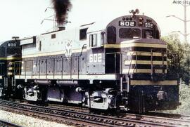 Vista de las locomotoras diesel BRC-602 y BRC-600, de la Compañía Belt Railway of Chicago. Constr...