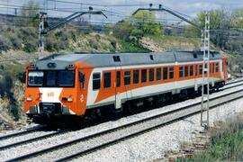 Automotores diésel de la serie 592, 593 y 596 de RENFE, conocidos como "Camellos"