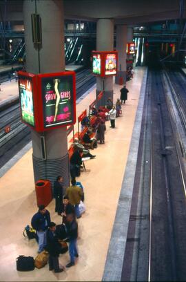 Vista de andenes de la estación de Cercanías de Madrid - Atocha