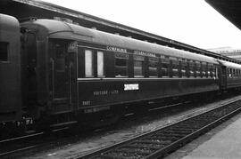 Coche cama 3957 de la Compañía Internacional Wagons Lits, formando parte de una composición de la...