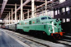 Locomotora eléctrica 7706 de la serie 7700 (Renfe 277)