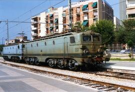 TÍTULO DEL ÁLBUM: RENFE 276