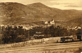 Estación y pueblo de Hervás