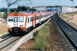 Automotores diésel de la serie 592, 593 y 596 de RENFE, conocidos como "Camellos"