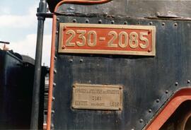 Placas de matriculación y fabricación de la locomotora de vapor 230 - 2085 de RENFE  (serie 230 -...