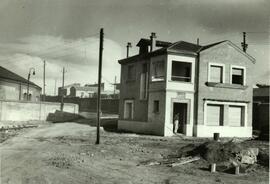 Depósito de automotores en Cerro Negro. Línea de Madrid a Barcelona